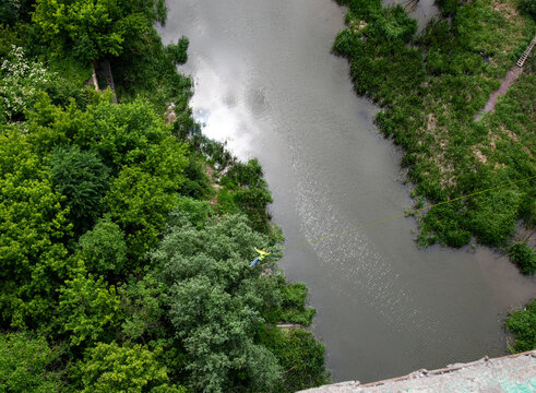  Man Jumping From The Bridge