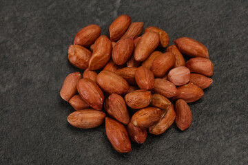 Raw peanut heap - for roast