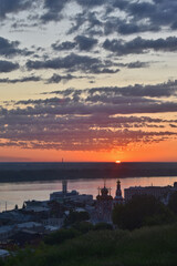 Fototapeta na wymiar Sunrise over the Volga and Nizhny Novgorod