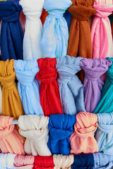 conjunto de pañuelos de varios colores rojo azul marrón verde violeta rosa