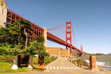 Fototapeta na wymiar Golden Gate Bridge vista de Fort Point
