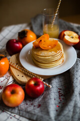 pancakes with honey and fruit juice