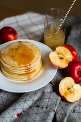pancakes with honey and fruit juice