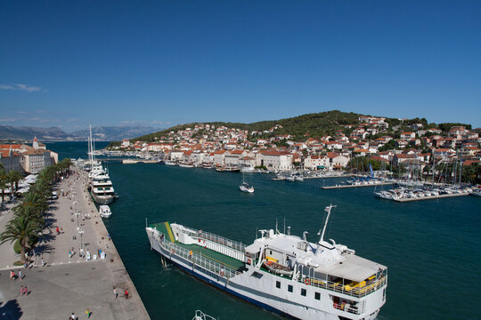Panorama z widokiem na port - Trogir, Chorwacja