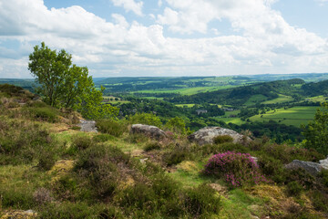 Fototapeta na wymiar The Hope Valley in summer from Froggatt Edge, Peak District, UK