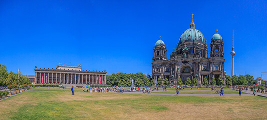 View over the Museum Island to the Berlin Cathedral