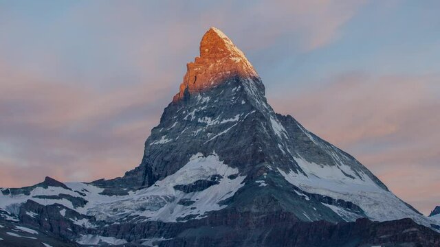 Back and forth timelapse video of Matterhorn, Alps