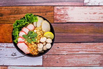 Dried tom yum noodles