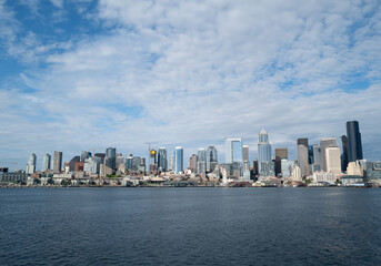 Fototapeta na wymiar Panoramic image of the downtown skyline of Seattle, Washington