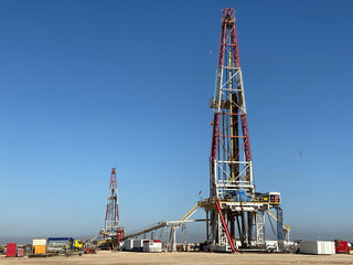 Landscape shot of a drilling rig onshore