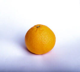 yellow Orange
Fruit on wooden table