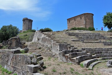 Velia - Scorcio dal teatro romano