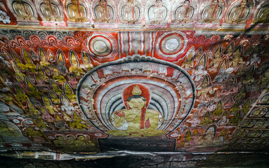 Cave Temple in Dambulla, Buddha statues in the fifth cave 