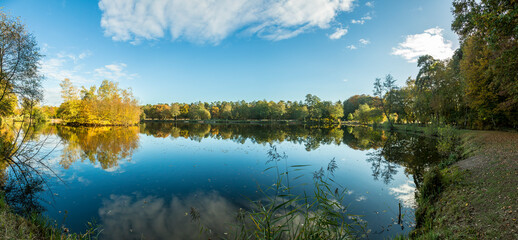 Panorama picture of lake in Gundwiesen recreation area close to Frankfurt airport - obrazy, fototapety, plakaty