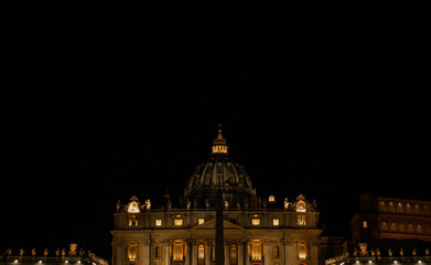 Fototapeta na wymiar Vaticano di notte