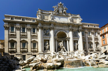 Fototapeta na wymiar The Trevi fountain in Rome., Italy