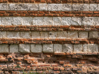 mur ancien à Abbeville dans la Somme en France