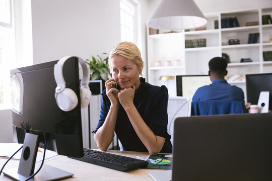 Multi races businesspeople working in a workspace