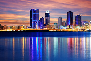 Obraz premium Panoramę stolicy Bahrajnu „Manamy” na Bliskim Wschodzie