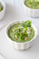 Green avocado soup with apple