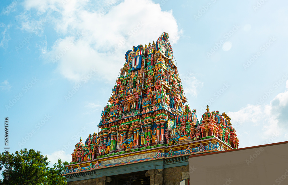 Wall mural chennai, tamil nadu, india, 22 january 2020, parthasarathy temple chennai.