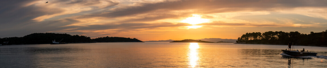 Obraz premium panoramic view, sunset on island mljet, croatia