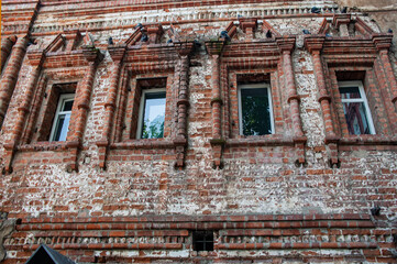 Urban estates appeared in Moscow in the middle ages and consisted of a residential house, garden...