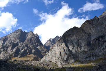 Obraz premium mountain landscape with blue sky