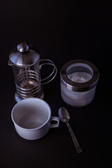 taza de te con tetera tradicional y azucarera