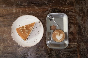 Pumkin cheesecake & coffee, best combo!