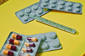Pills and capsules in blis