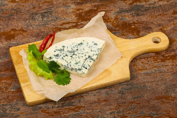 Blue cheese slice