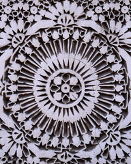 ISLAMIC ART IN MOROCCO. ISLAMIC PATTERNS IN CERAMIC, WOOD AND STONE.