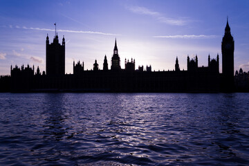 Fototapeta na wymiar El palacio de Westminster (The Houses of Parliament)