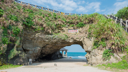 Fototapeta na wymiar Shimen Cave. a famous tourist spot in Shimen District, New Taipei City, Taiwan.