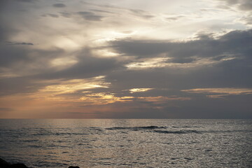 Naklejka na ściany i meble tramonto sul mare della toscana