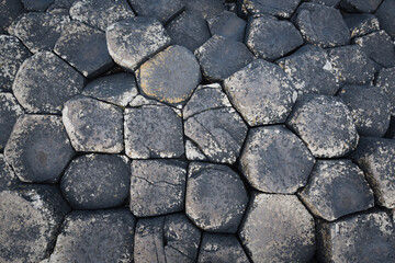 Bushmills BT57 8SU, Regno Unito - September 30 2017. Detailed photo of the basalt columns of the Giant's Causeway