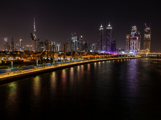 Fototapeta na wymiar Skyline of Dubai at night