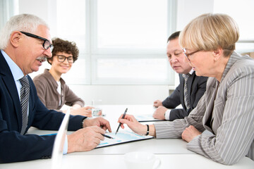 Fototapeta premium Business people working together in the office