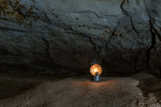 alte Grubenlampe zur in einem Bergwerk