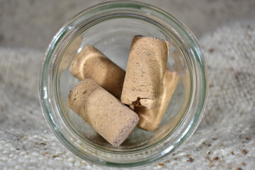 Korki od butelek od wina. © Krzysztof Głowacki