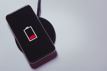 Smartphone charging on a wireless charger