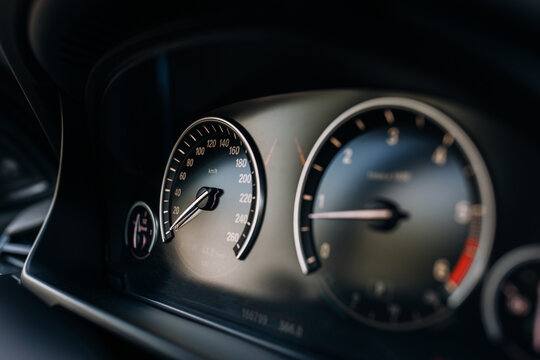 101 Power Tips for Achieving Maximum Fuel Efficiency in Your Automotive Guide