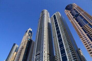 Fototapeta na wymiar Dubai Marina skyline