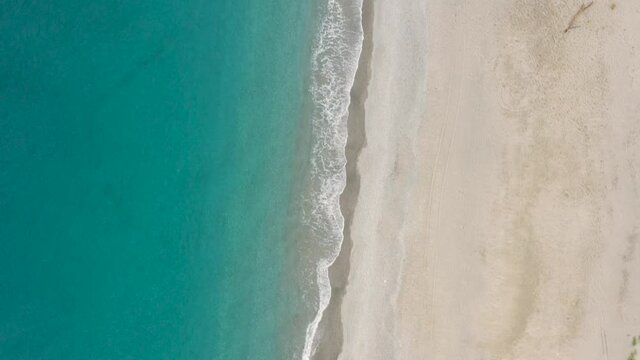 Linea della costa vista a volo d'uccello in Sicilia