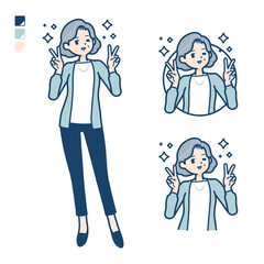 simple senior woman_Peace-sign