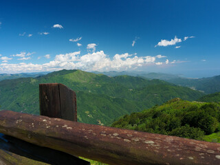 Fototapeta na wymiar Landscape view from a Ligurian Mountain