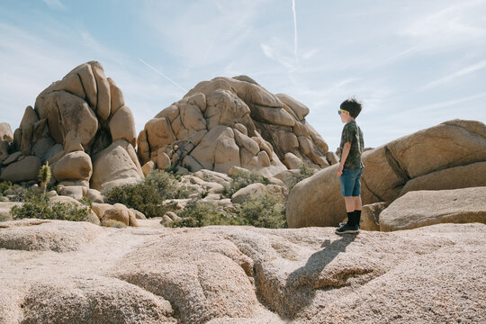 kid exploring joshua tree national park