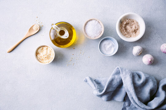 Seasonings with Linen