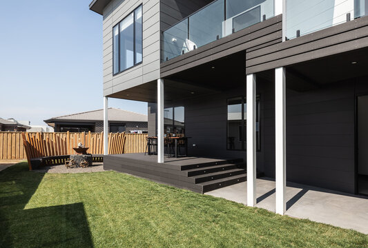 Modern Australian backyard